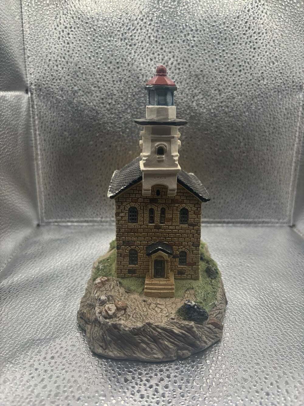 Harbour Lights Great Captain Island Connecticut Lighthouse Figurine #114